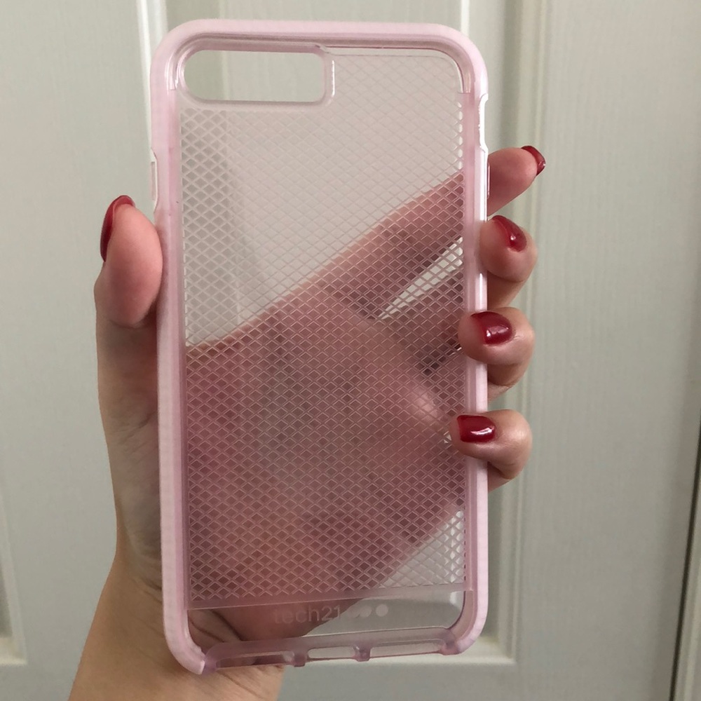 Tech 21 IPhone 7+/8+ Case💕🌸